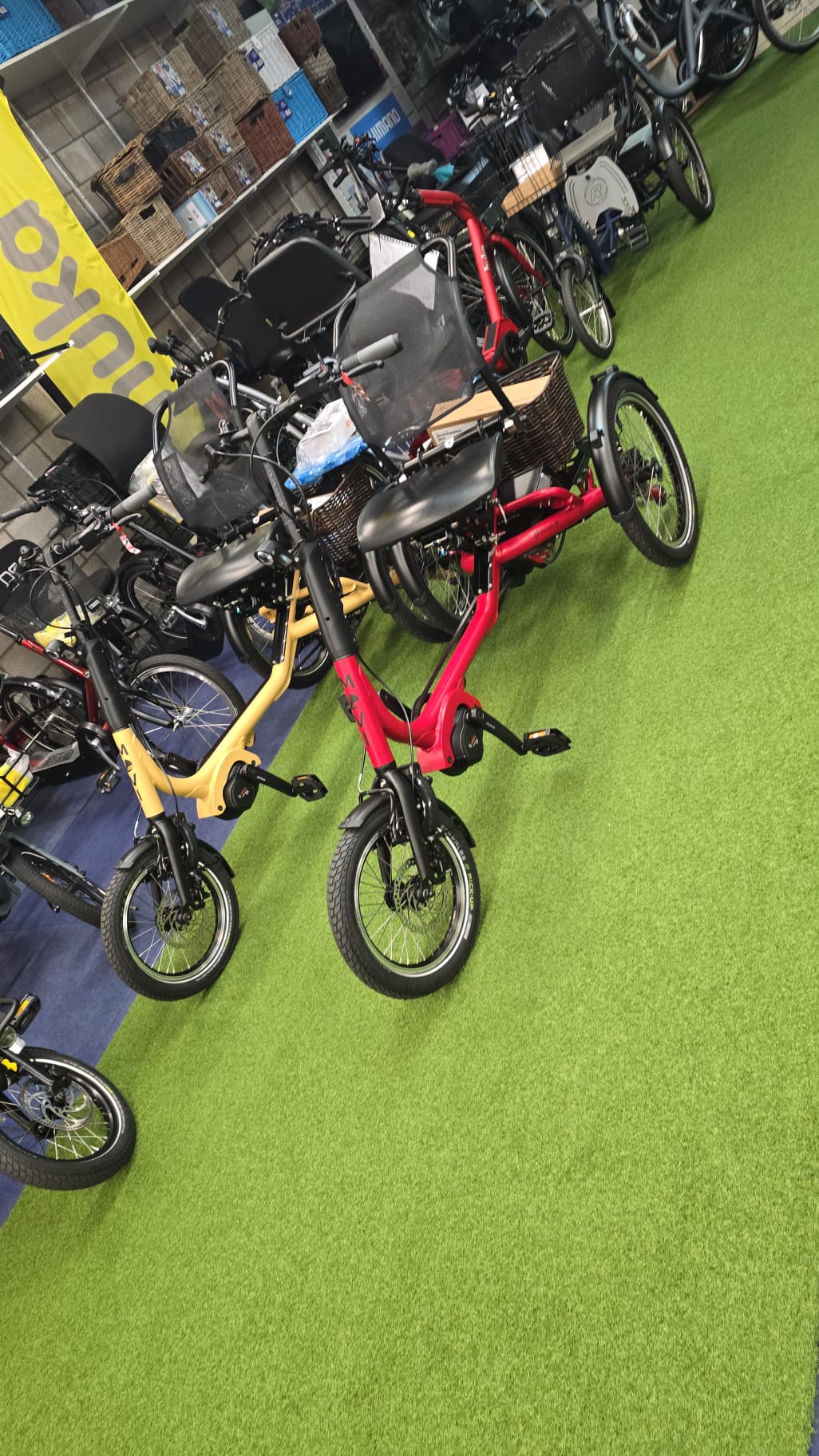 Pfau-Tec Movi CX – Rood Elektrische driewieler proefrijden bij H&H Dutch Bikes Pfau-Tec Movi CX – Rood Elektrische driewieler proefrijden bij H&H Dutch Bikes